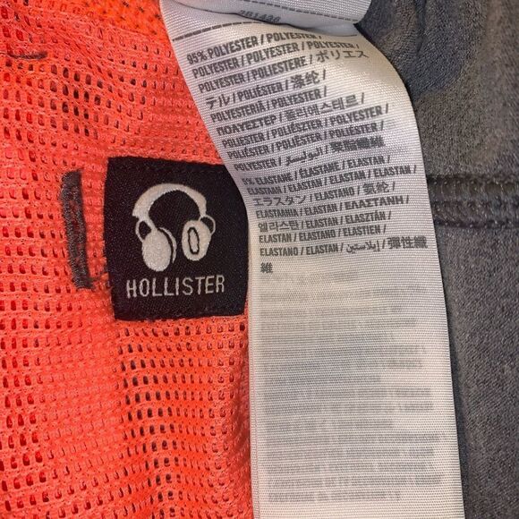 Hollister Sport Fitted Pullover Top - Picture 6 of 6